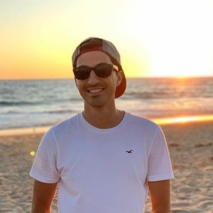 Meet your Posher, Daniel